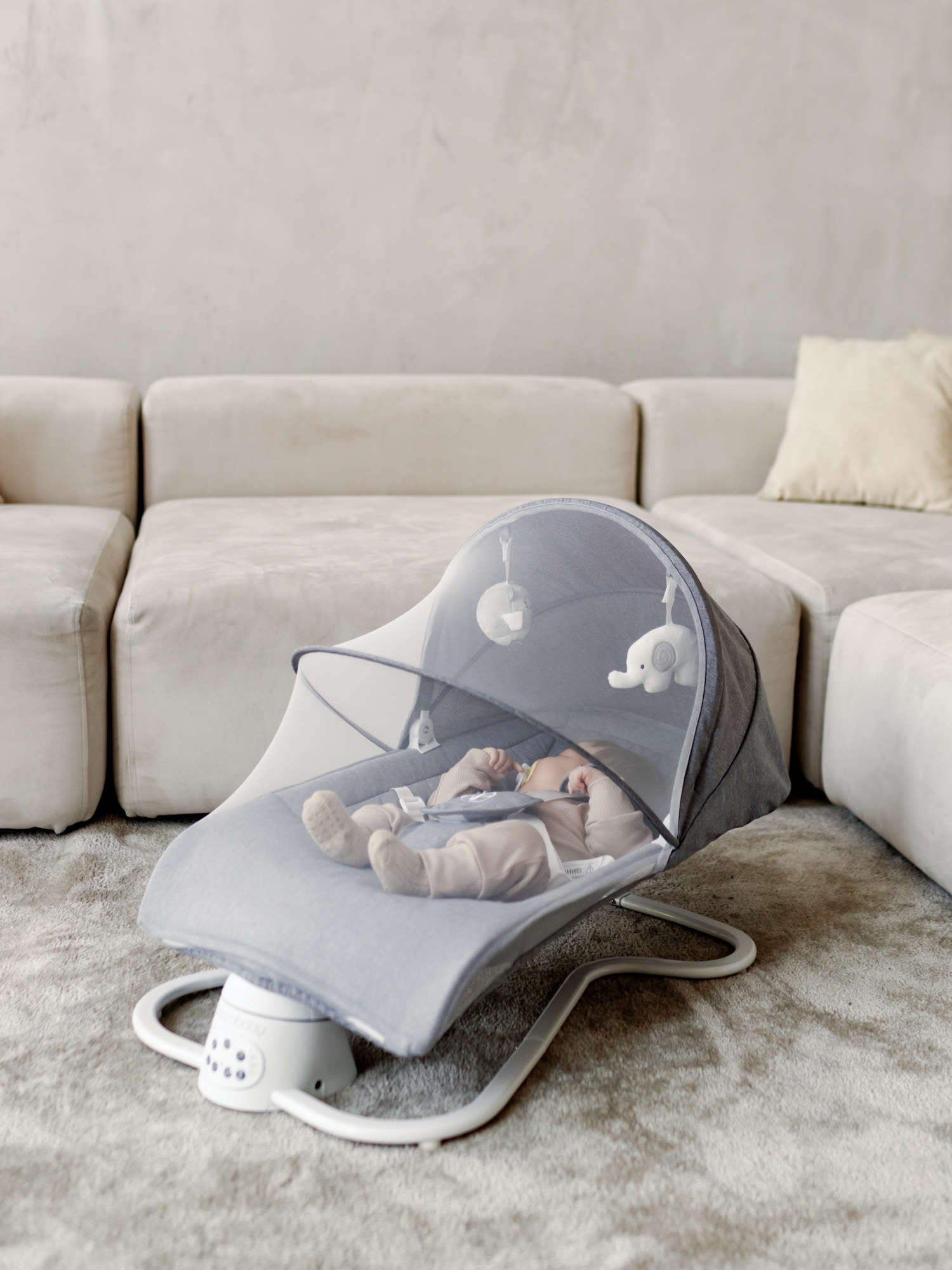 Электронные качели серый Amarobaby Happy swing - фото 21