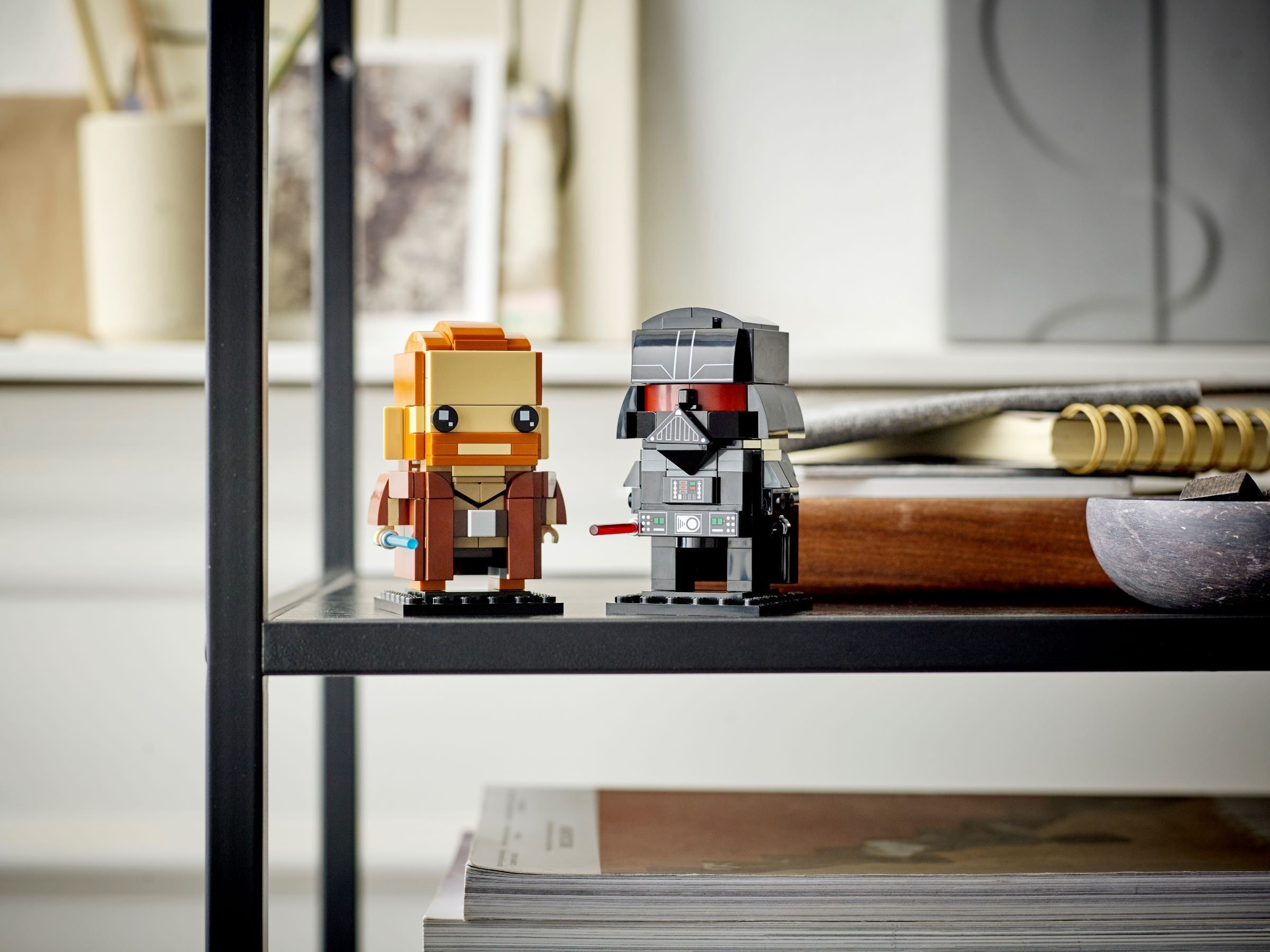 Конструктор LEGO BrickHeadz 40547 260 дет. - фото 7