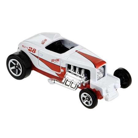 Болид Hot Wheels Max Steel 1:64