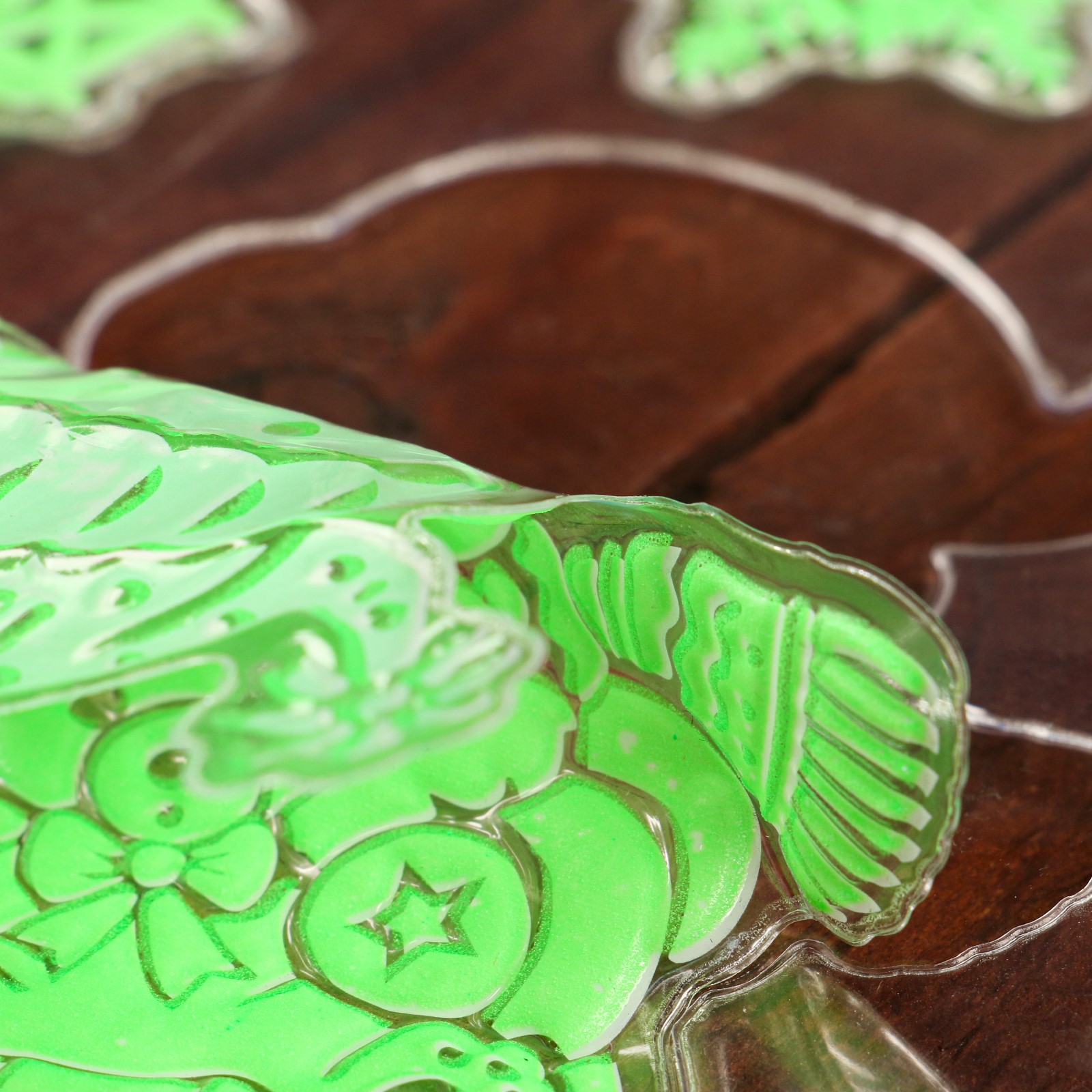 Наклейки Sima-Land на окна светящиеся «Новогодние» Дед Мороз 27х21 см - фото 3