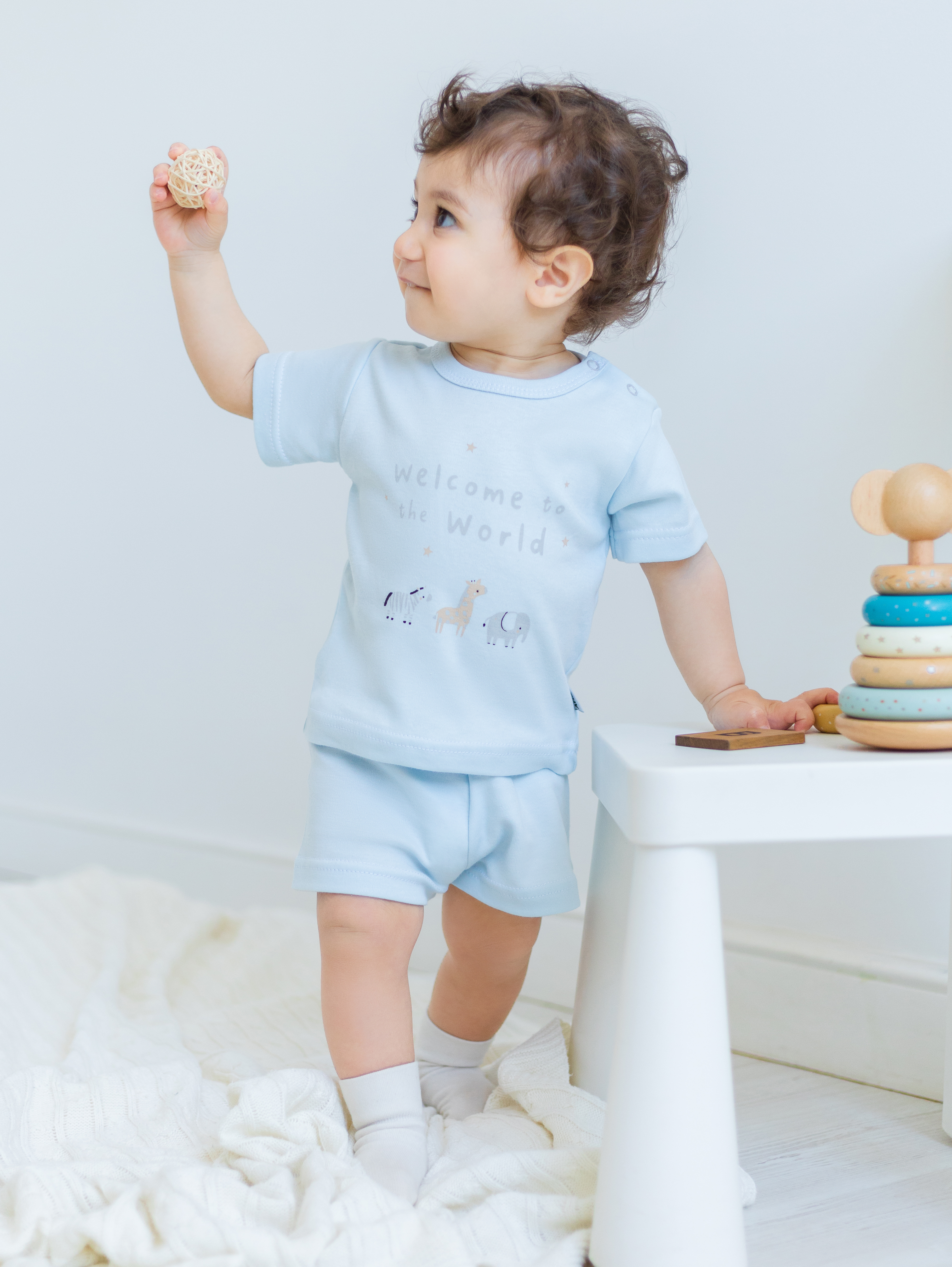 Футболка и шорты Amelli КЛ.333.026.0.383.005гол - фото 1