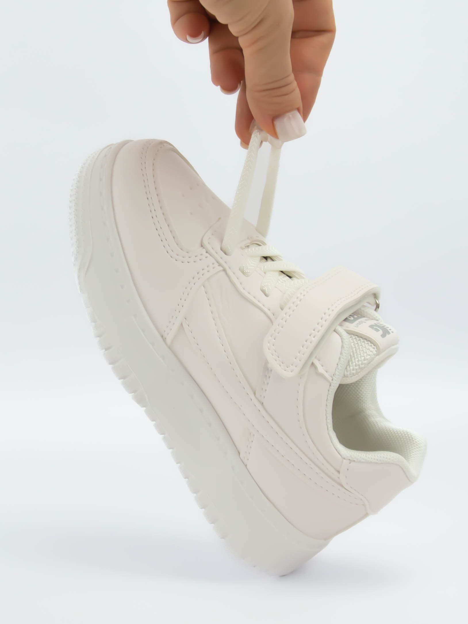 Изображение товара Кроссовки CASTLELADY: 33