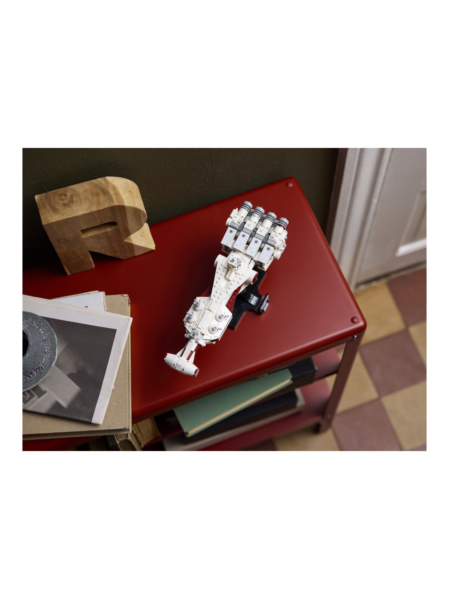 Конструктор LEGO Star Wars Тантив IV 654 дет. - фото 5