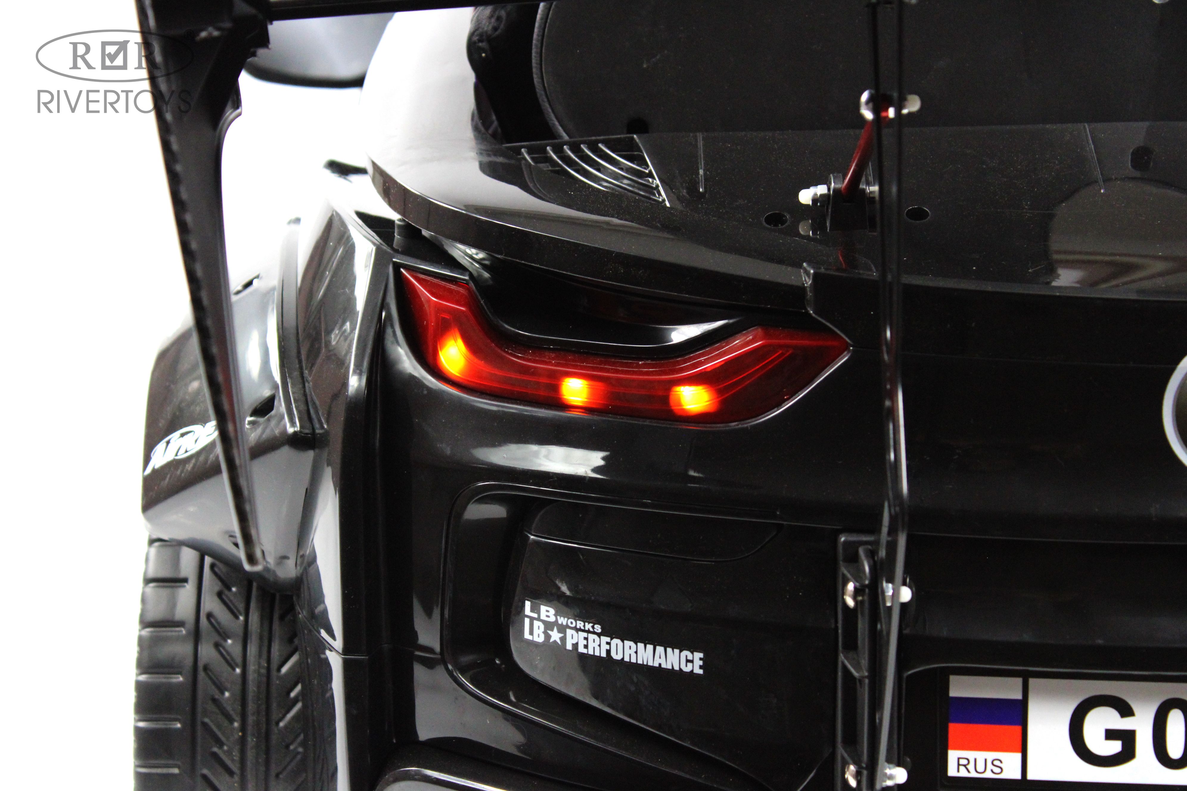 Электромобиль RIVERTOYS BMW G007GG-BLACK С пультом ДУ - фото 34