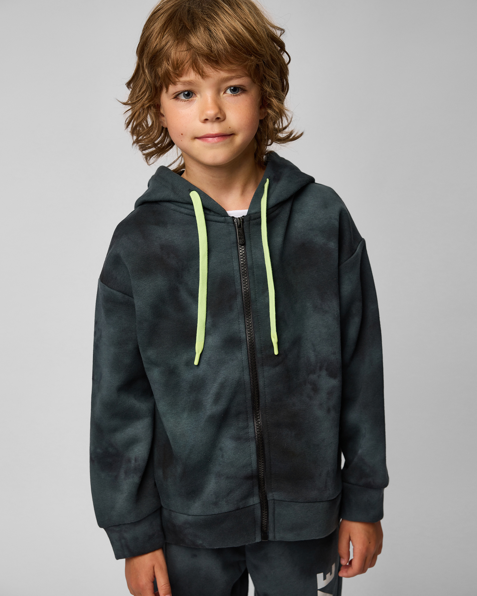 Толстовка Futurino Fashion W24FF-2BJ58kb-DG - фото 1