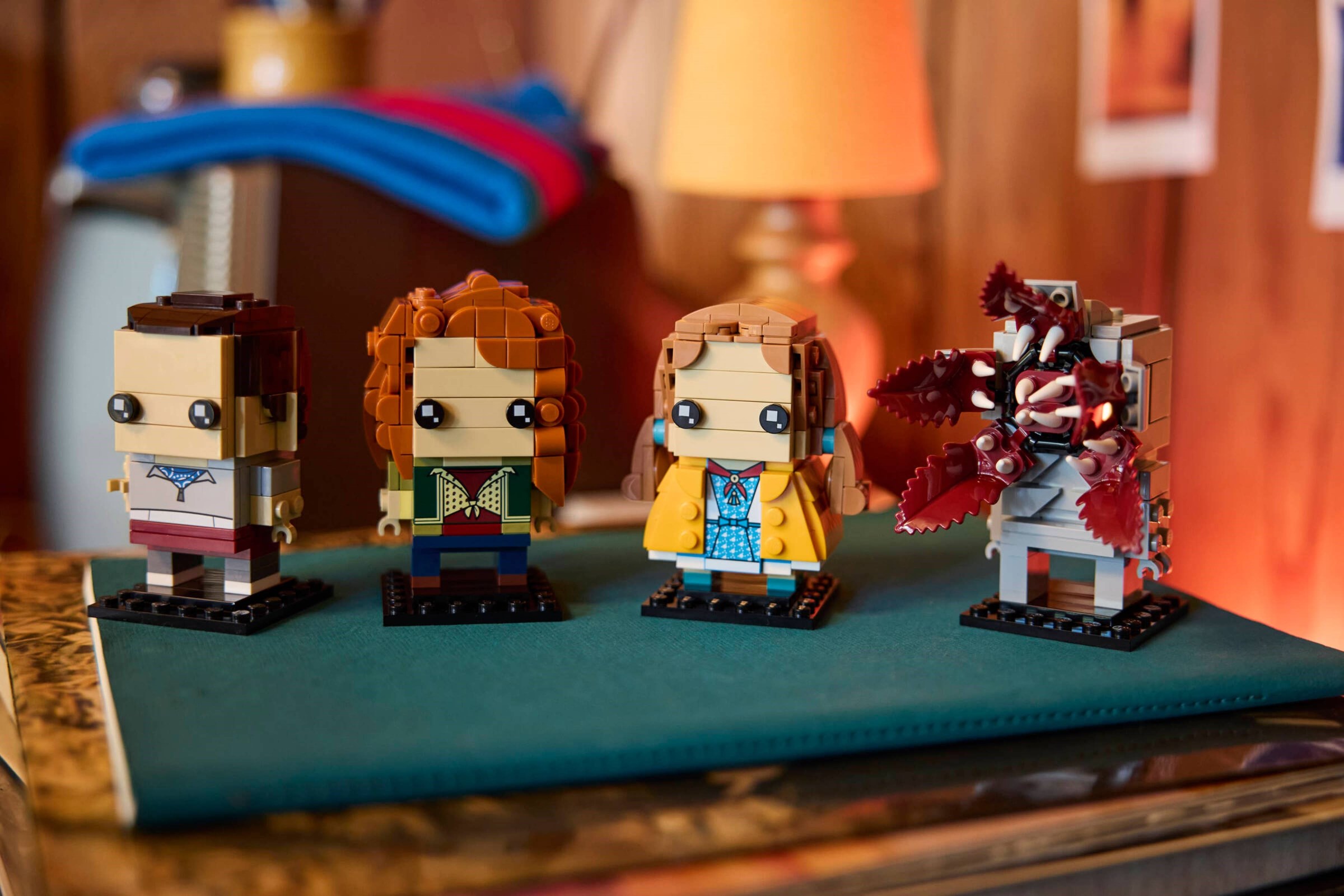 Конструктор LEGO BrickHeadz 40879 584 дет. - фото 4