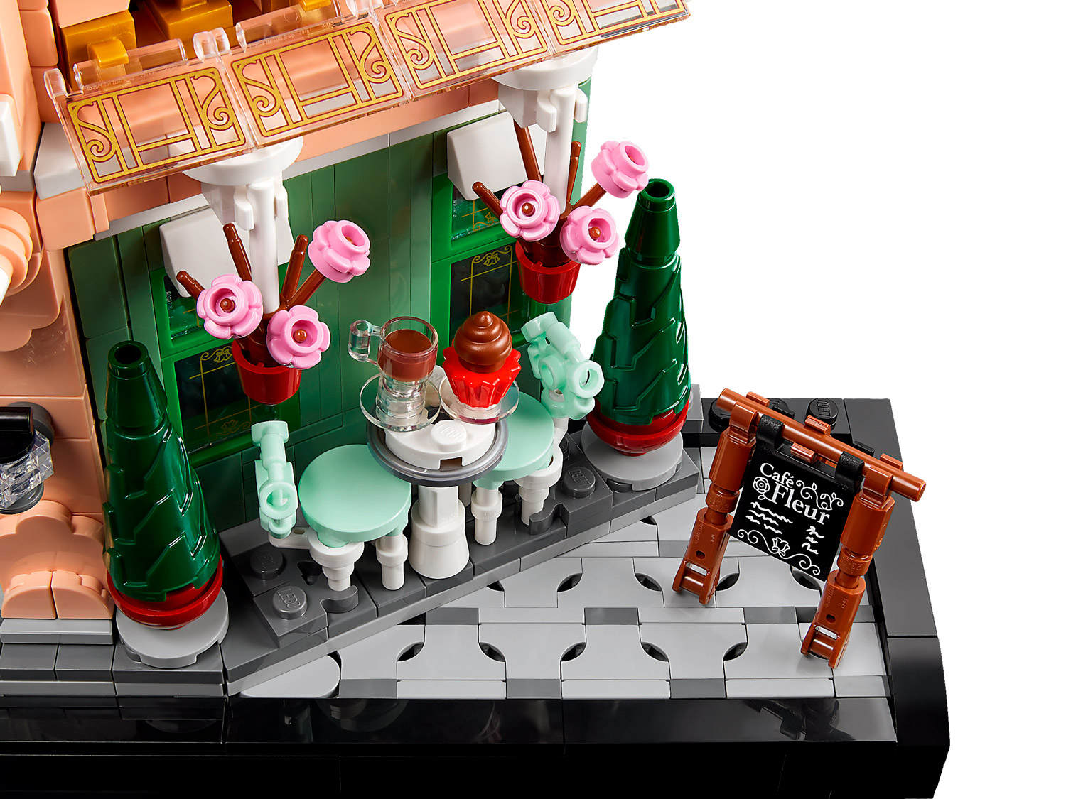 Конструктор LEGO Icons Французское кафе 1101 дет. - фото 8