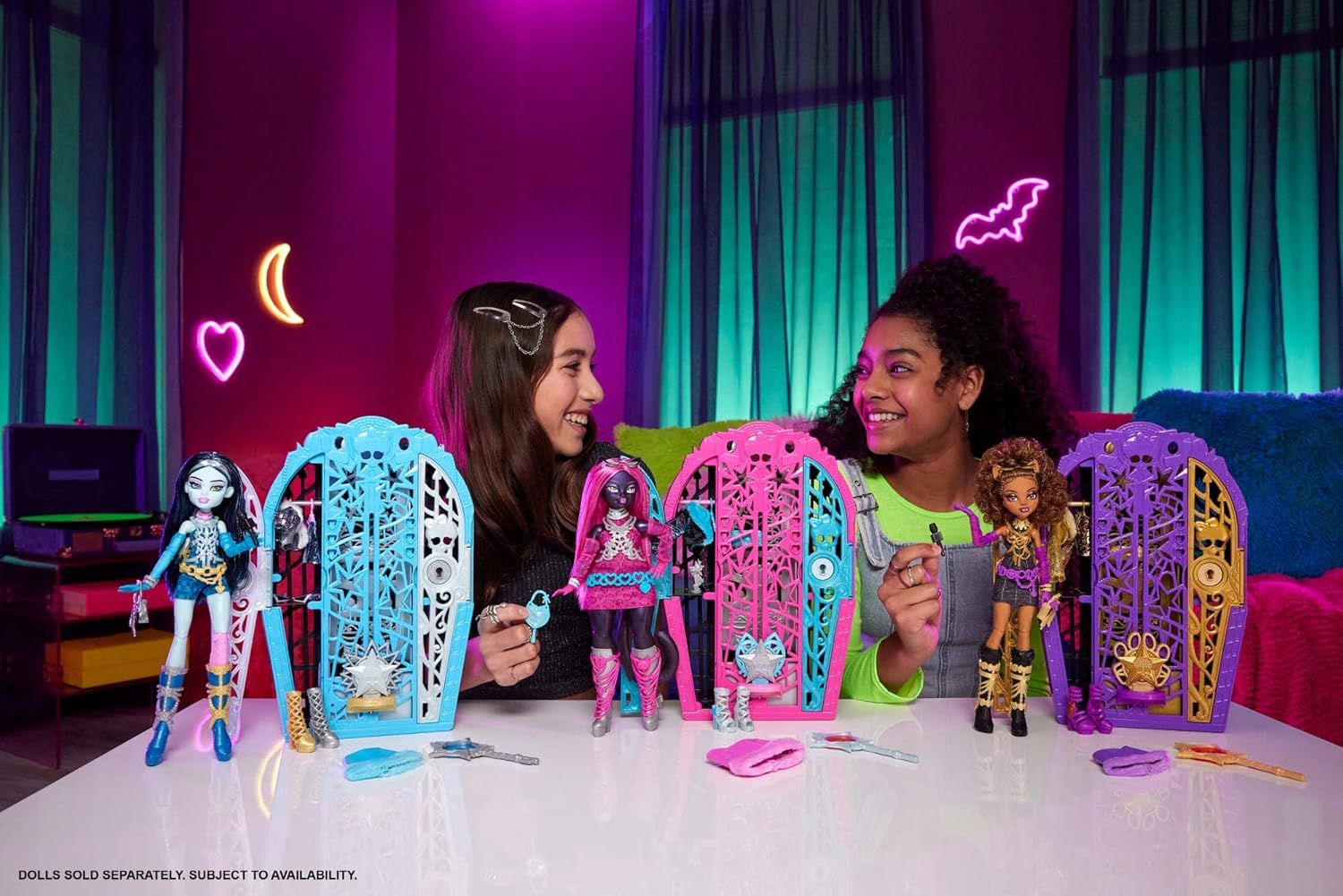 Кукла модельная Monster High Frankie Stein JBG81 - фото 6