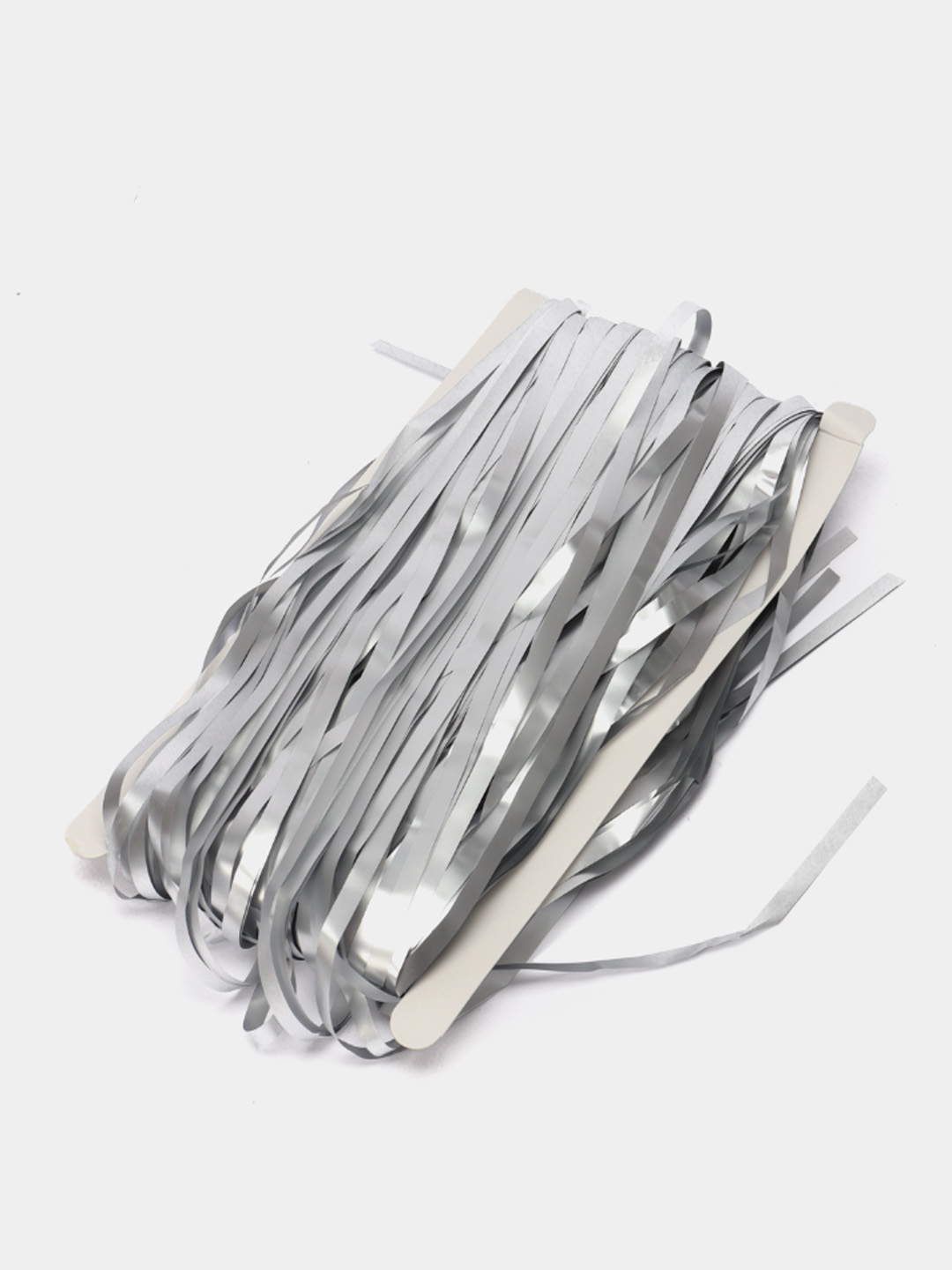 Дождик для фотозоны ZHIYU MENG матовый серебряный 2х1м 4 штуки - фото 1