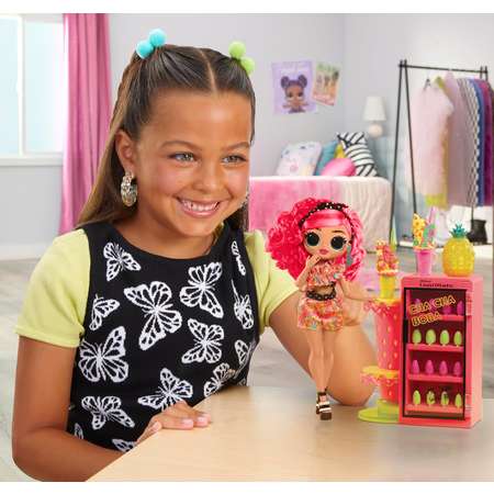 Кукла модельная L.O.L. Surprise! OMG Sweet Nails Pinky P