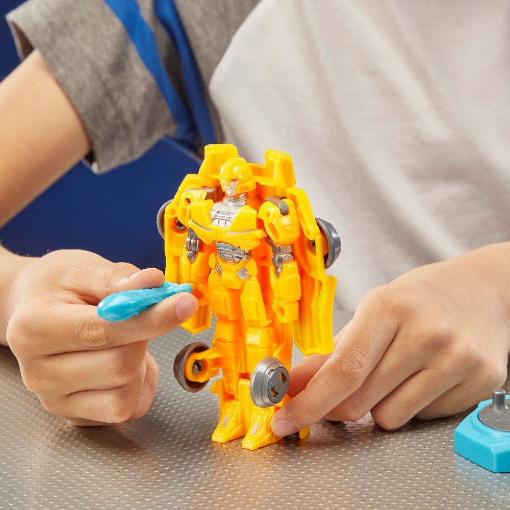 Фигурка Hasbro Трансформер Bumblebee B-127 - фото 8