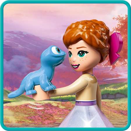 Конструктор LEGO Disney Princess Двор замка Анны блочный