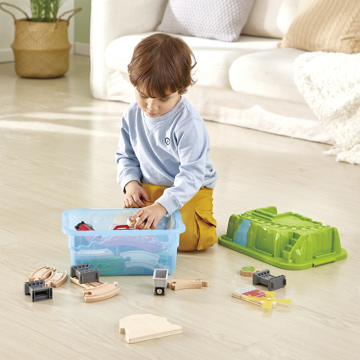 Набор железнодорожный Hape E3772_HP - фото 4