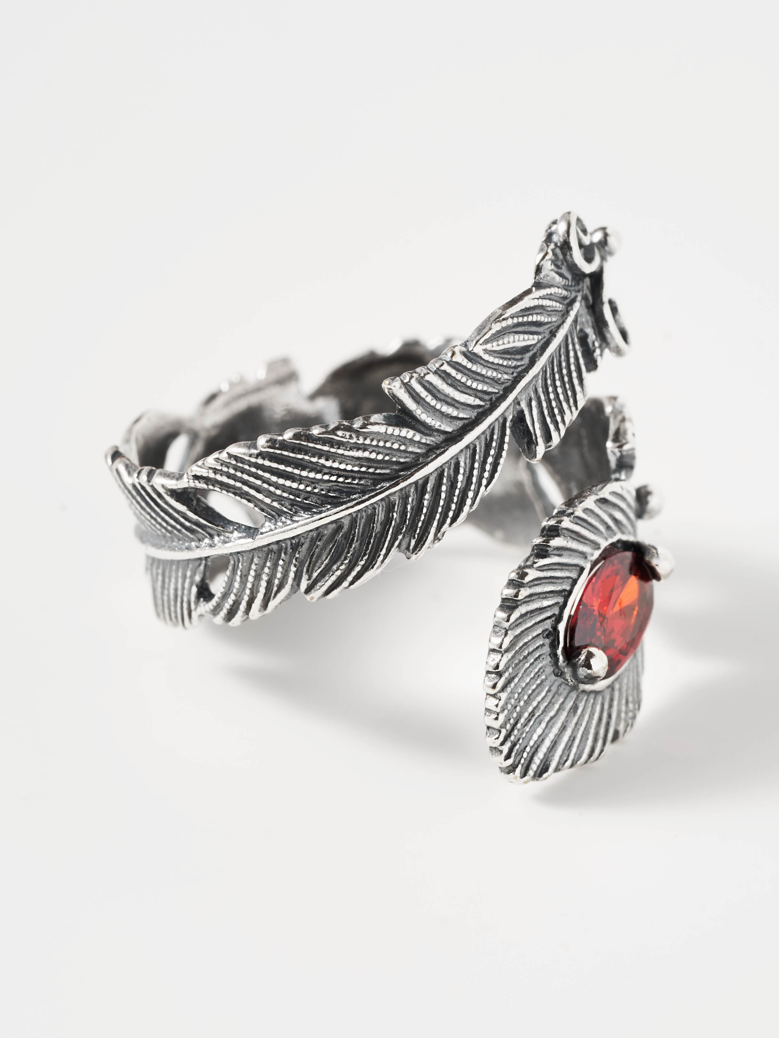 Кольцо Shine and Beauty 80427-205-к-красныйфианит - фото 4