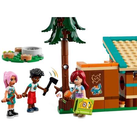 Конструктор LEGO Friends Уютные коттеджи у костра блочный