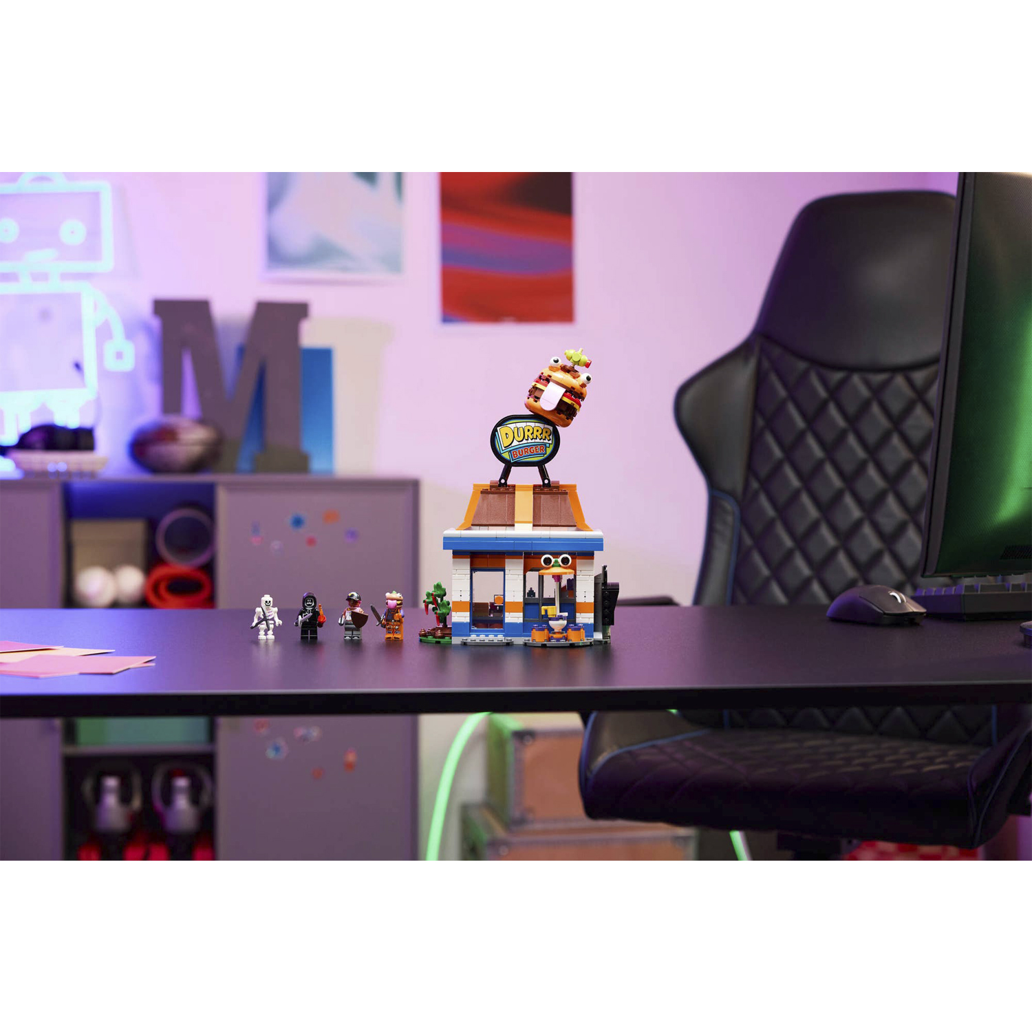 Конструктор LEGO Fortnite 2083 дет. - фото 9