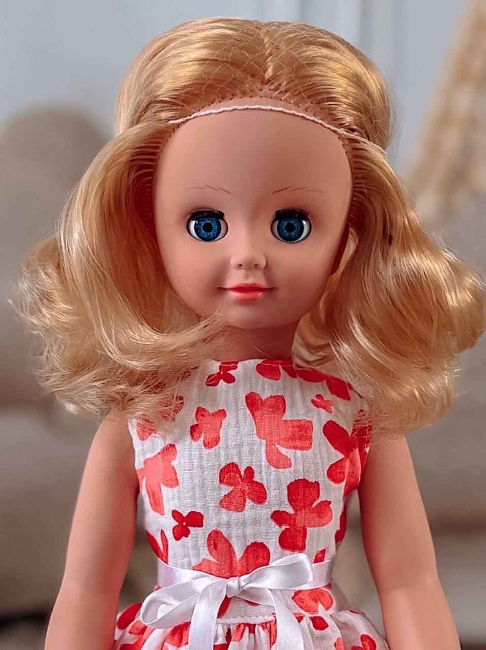 Кукла большая (ростовая) СТРАНА КУКОЛ говорящая в платье высота 60 см 24-18.3 - фото 17