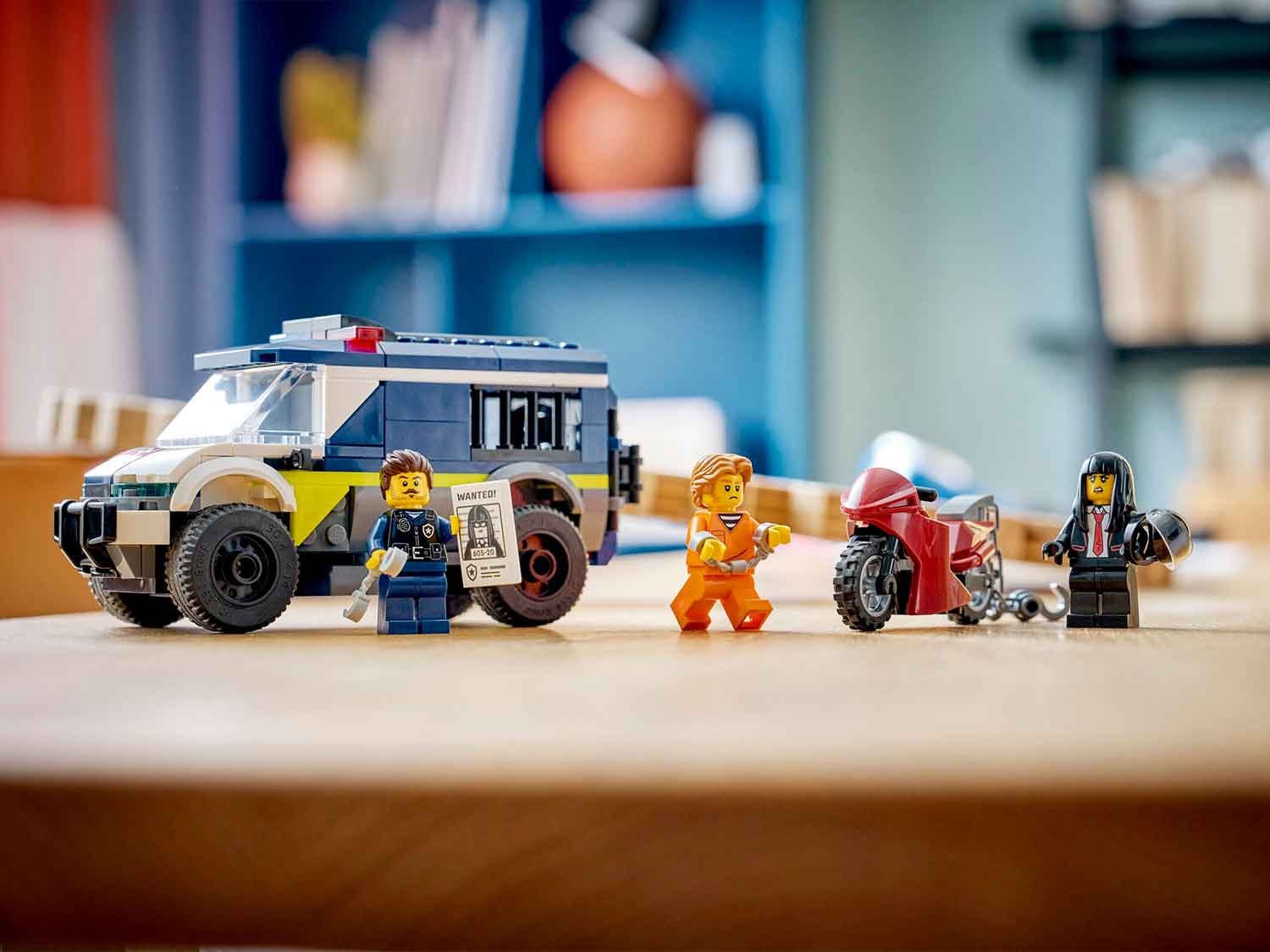 Конструктор LEGO City Фургон 198 дет. - фото 9