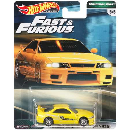 Автомобиль Hot Wheels Nissan 1:64