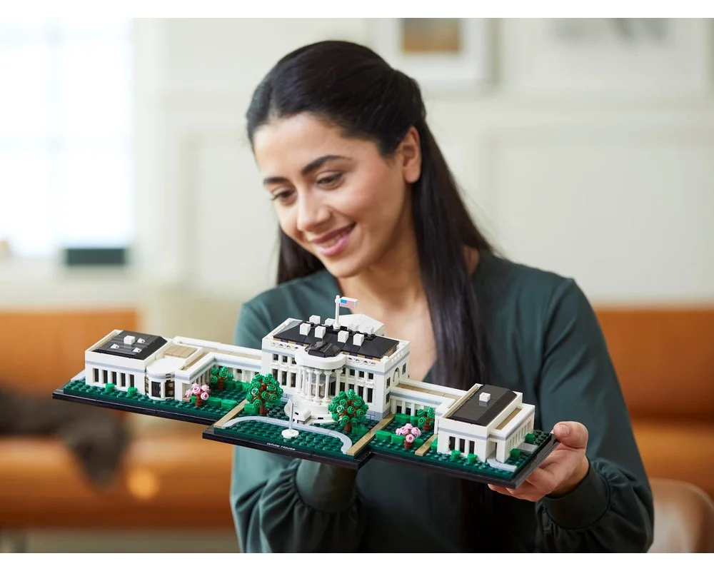 Конструктор LEGO Architecture 21054 1483 дет. - фото 12