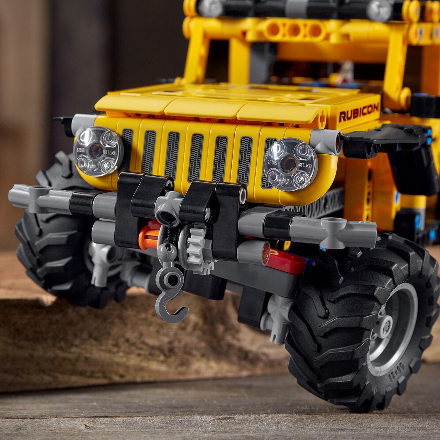 Конструктор LEGO Technic Jeep Wrangler блочный - фото 8