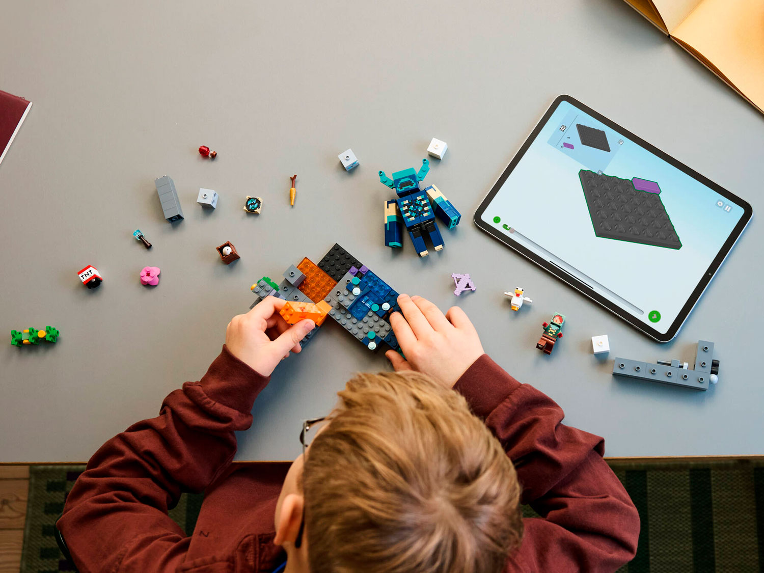 Конструктор LEGO Minecraft Встреча с надзирателем 21274 238 дет. - фото 12