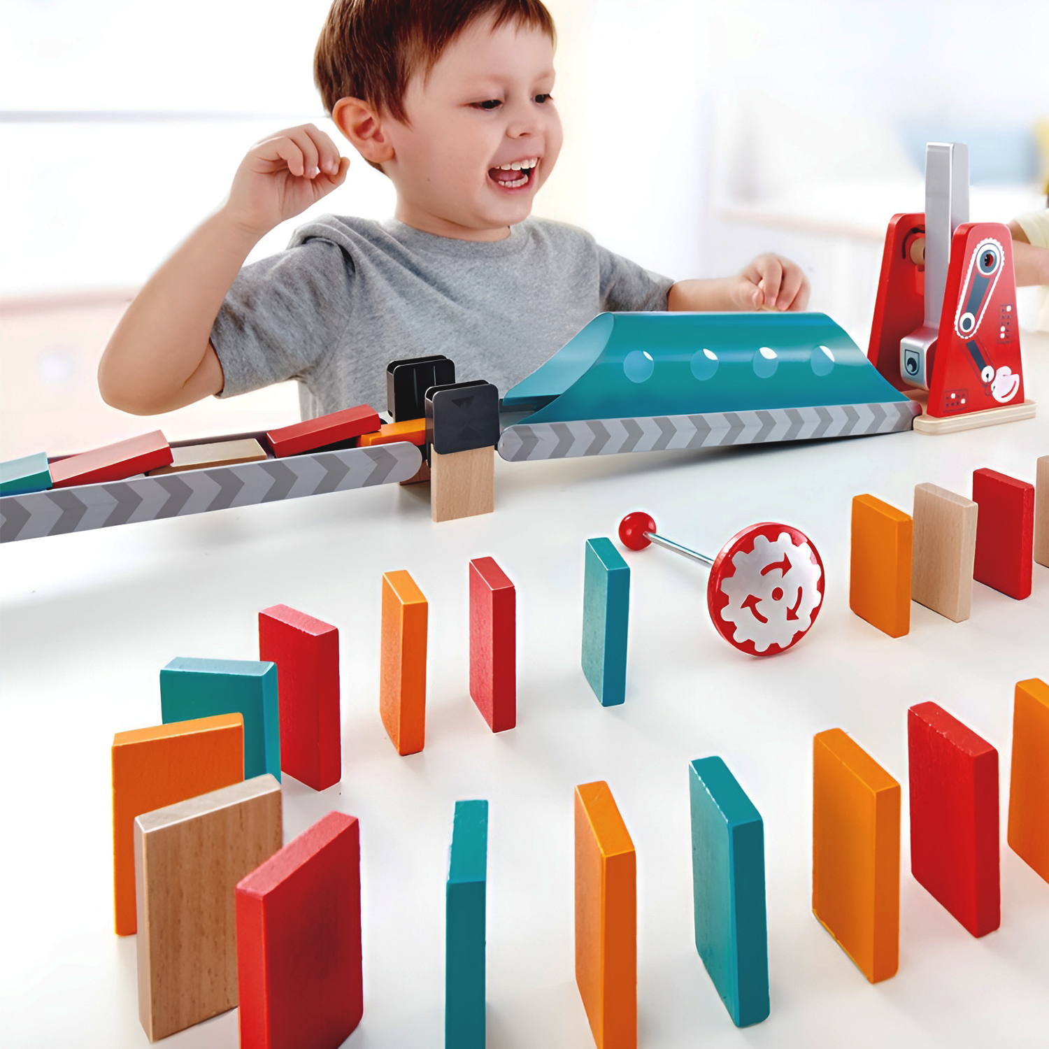 Настольная игра Hape Домино - фото 1