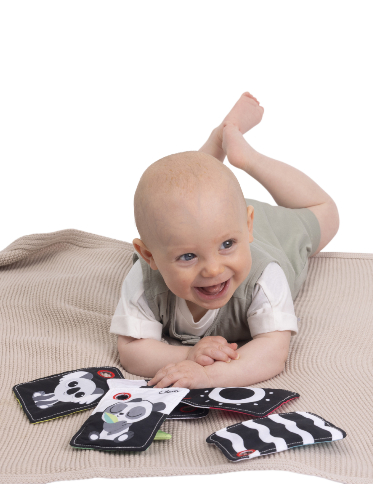 Игрушка Chicco подвеска Чёрно-белые игрушки - фото 4