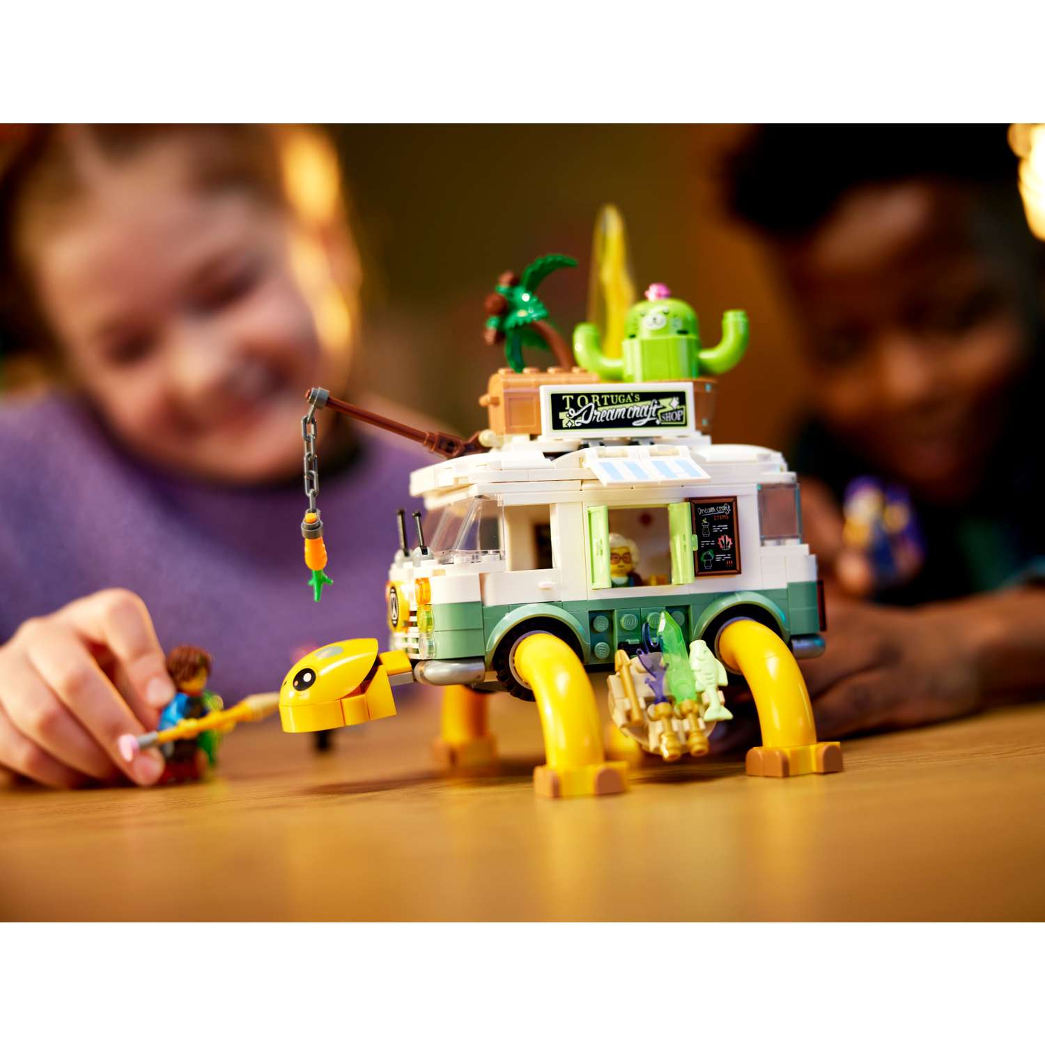 Конструктор LEGO DREAMZzz Mrs Castillo Turtle Van - фото 8