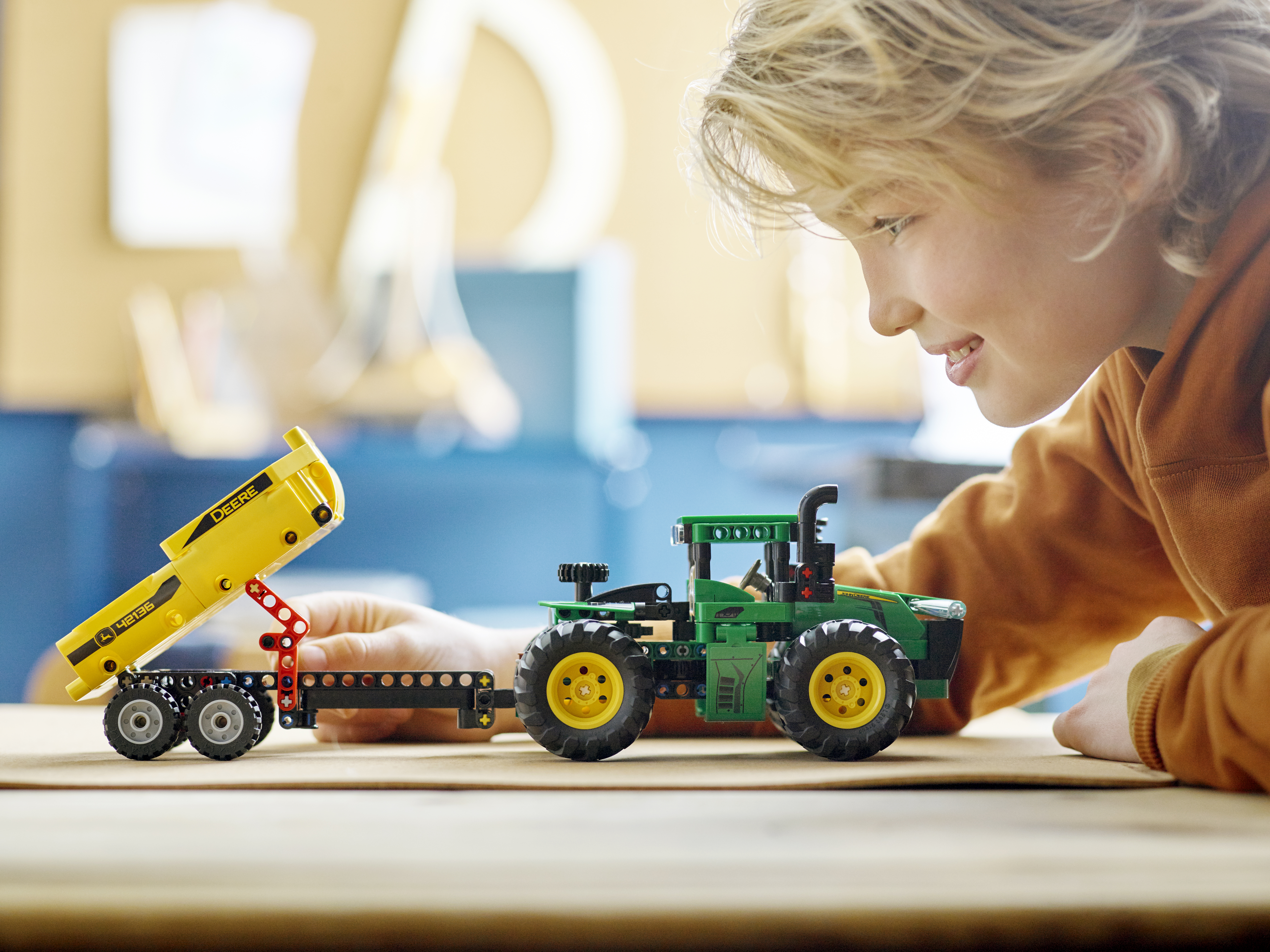 Конструктор LEGO Technic John Deere Tractor - фото 10