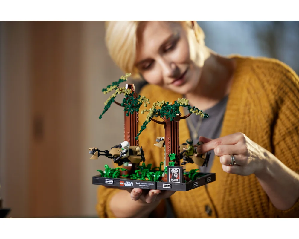 Конструктор LEGO Star Wars 75353 496 дет. - фото 7