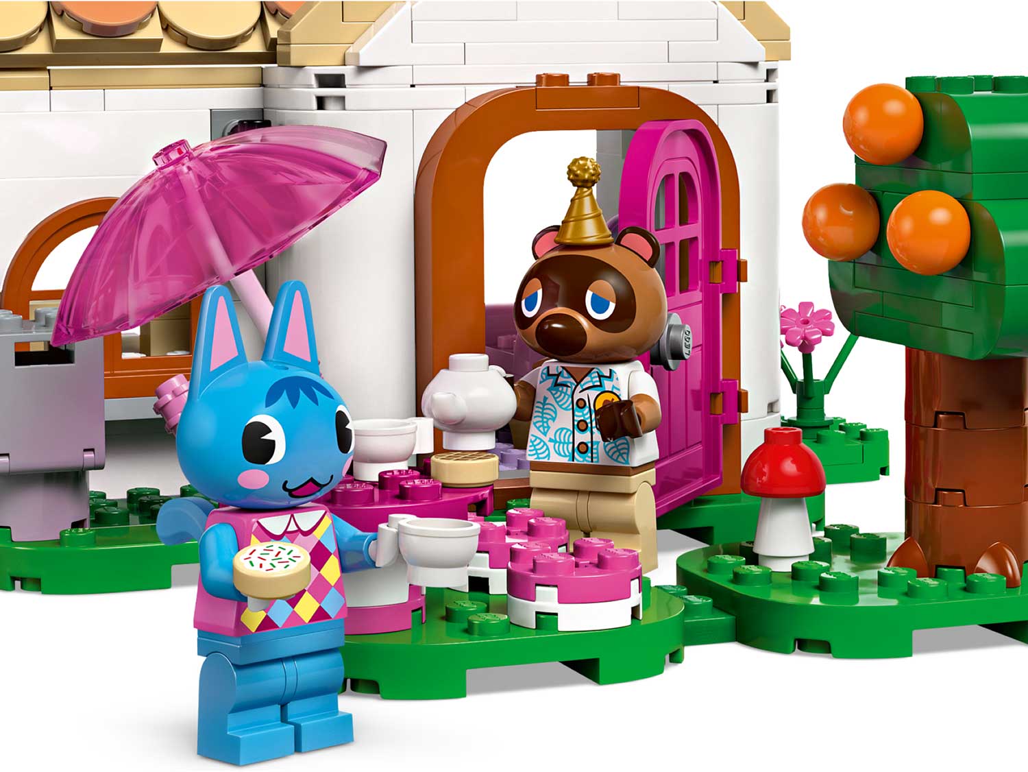 Конструктор LEGO Animal Crossing Уголок Нука и дом Рози 535 дет. - фото 5