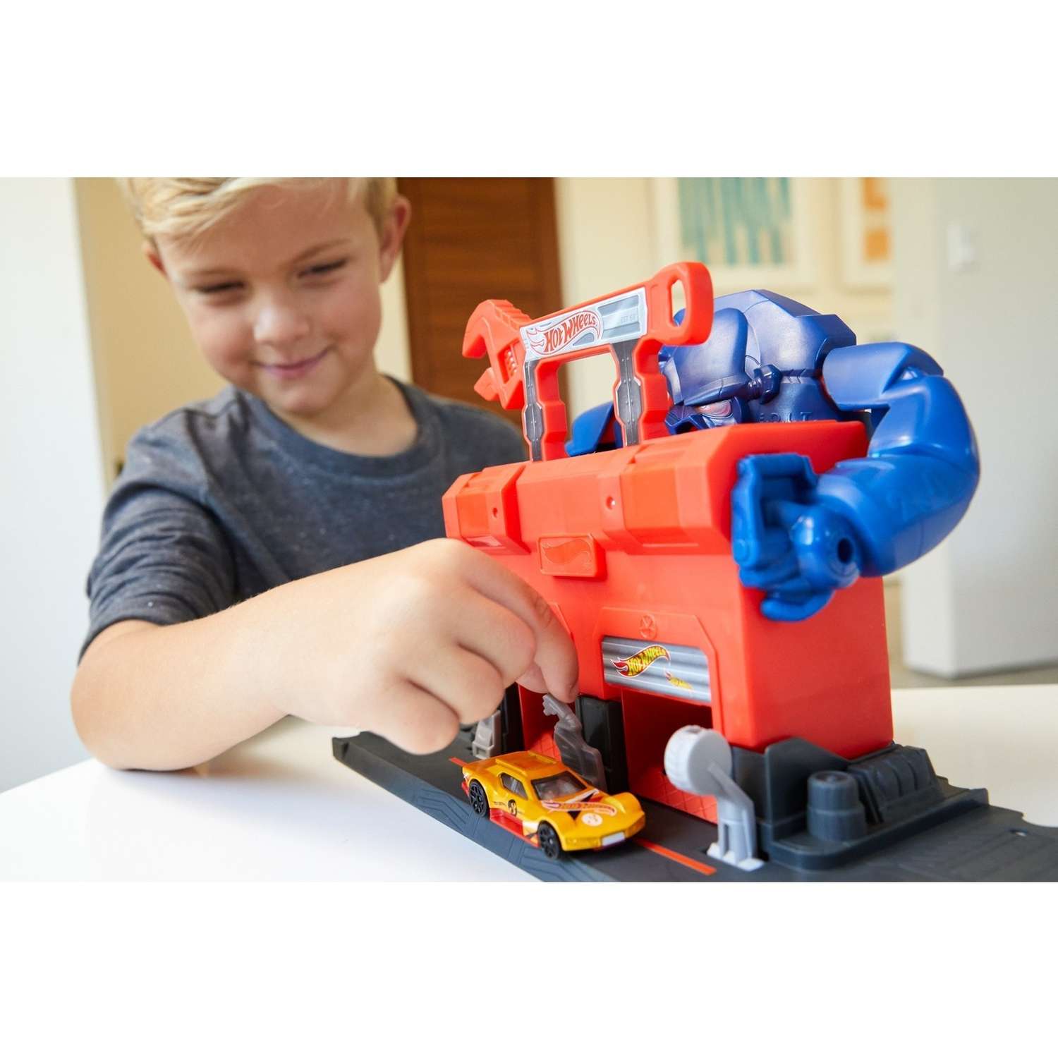 Трек Hot Wheels Атака гориллы FNB05 - фото 13