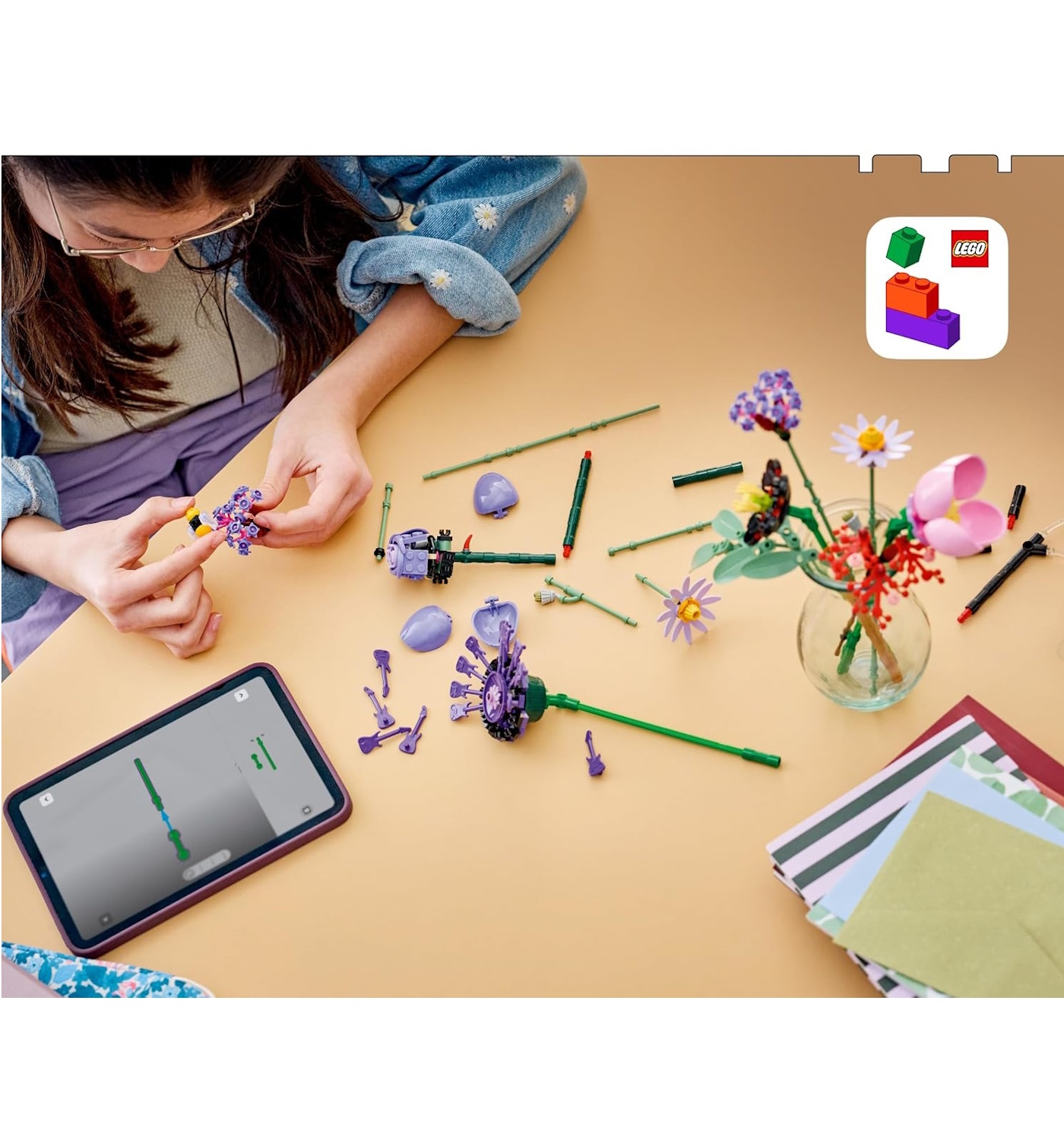 Конструктор LEGO Botanicals Букет Оливии Родриго 400 дет. - фото 10
