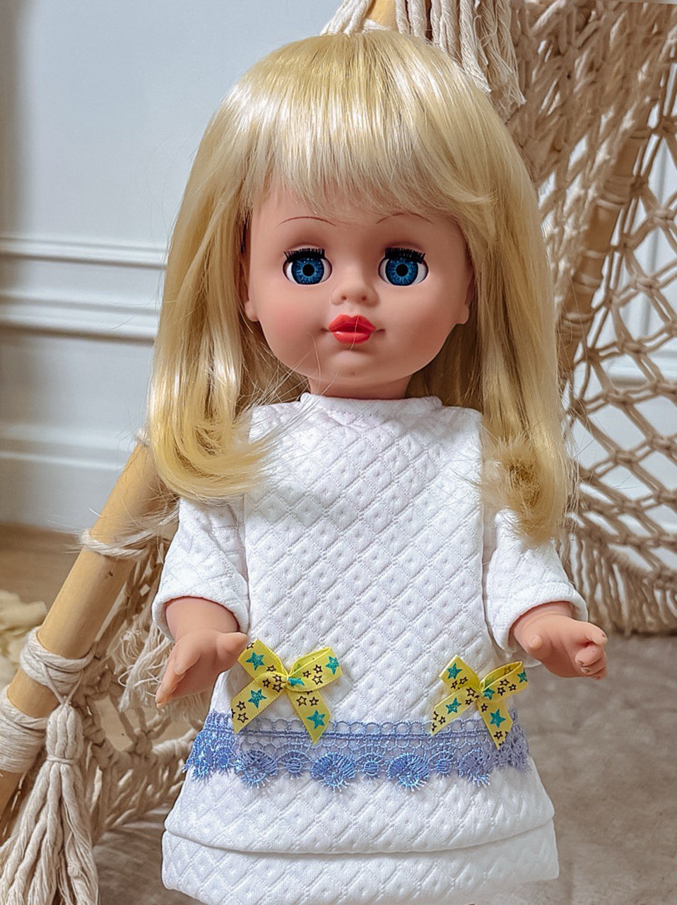 Кукла классическая СТРАНА КУКОЛ говорящая большая Карина высота 40 см 18-C-05 - фото 5