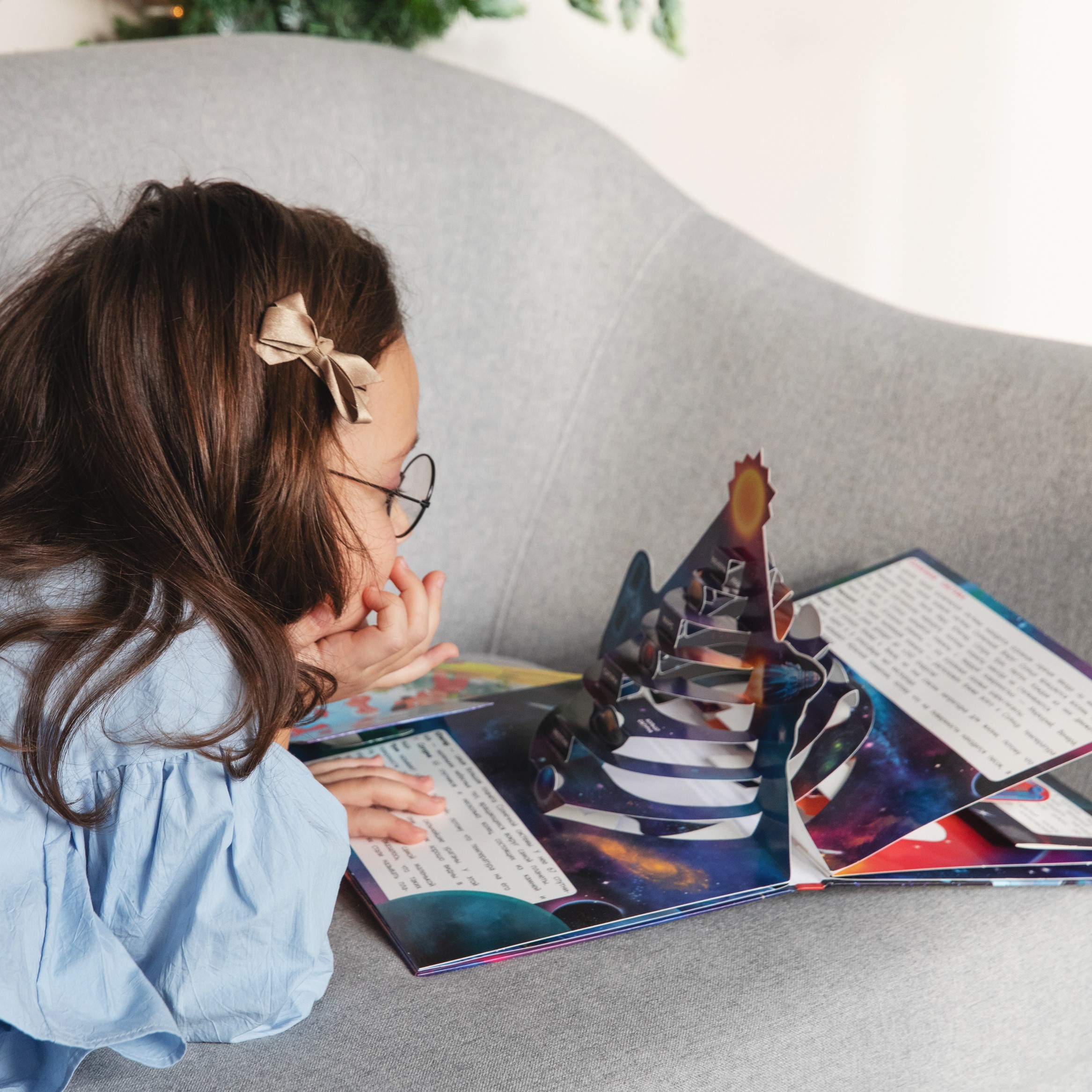 Книга с объемными картинками Malamalama Энциклопедия POP UP Космос - фото 12