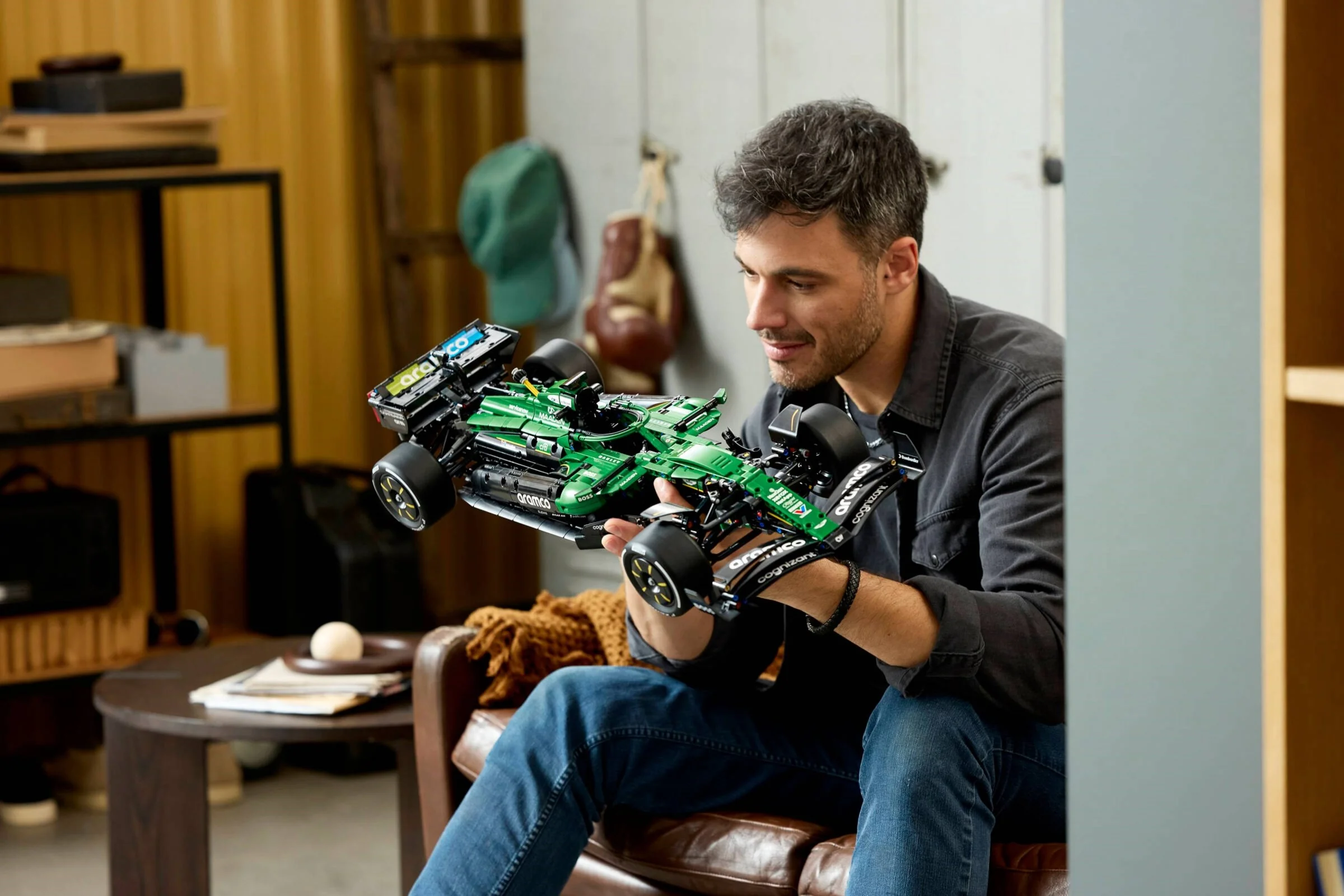 Конструктор LEGO Technic 1547 дет. - фото 15