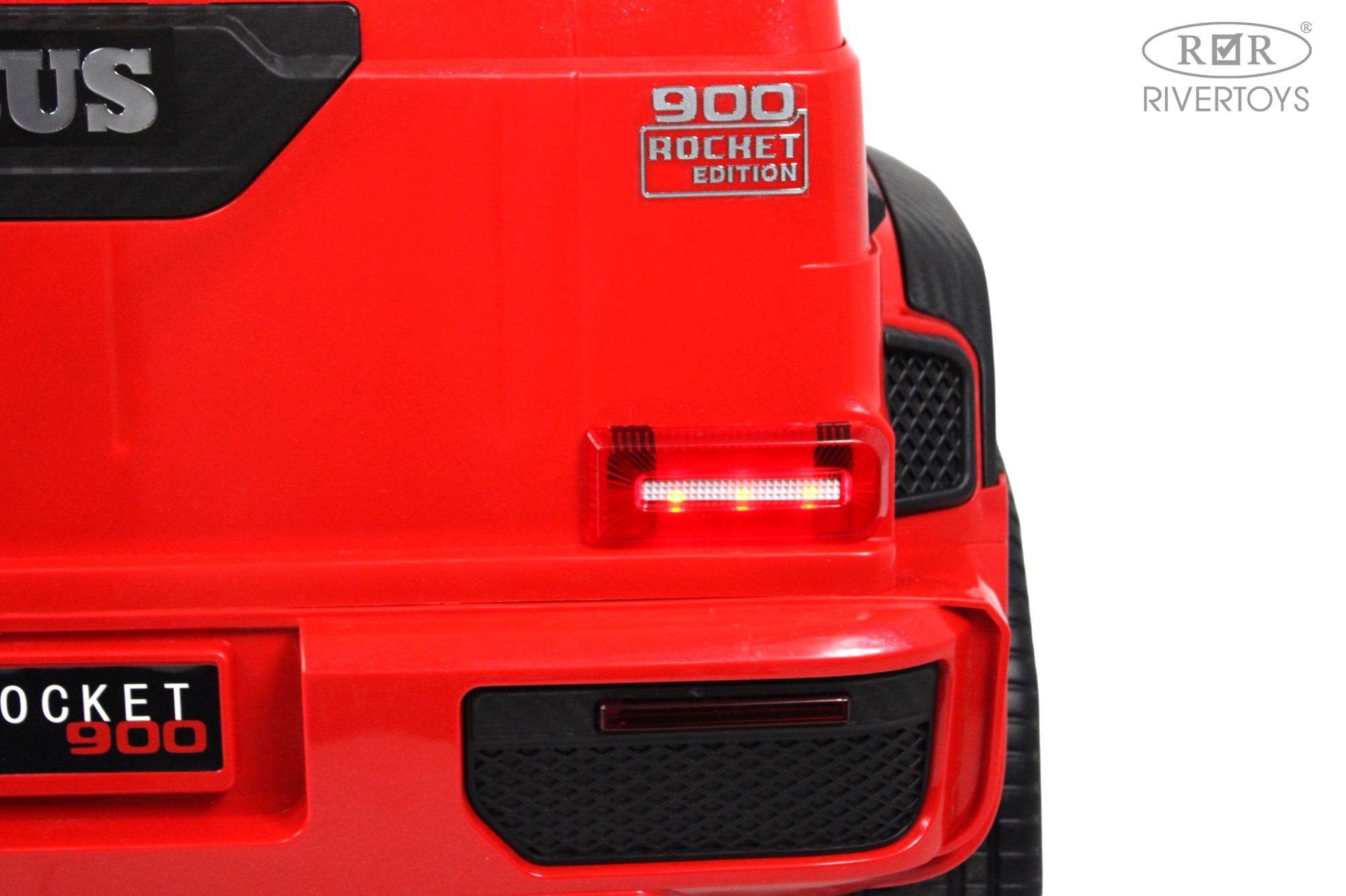 Электромобиль RIVERTOYS Mercedes Z999ZZ-RED С пультом ДУ - фото 8