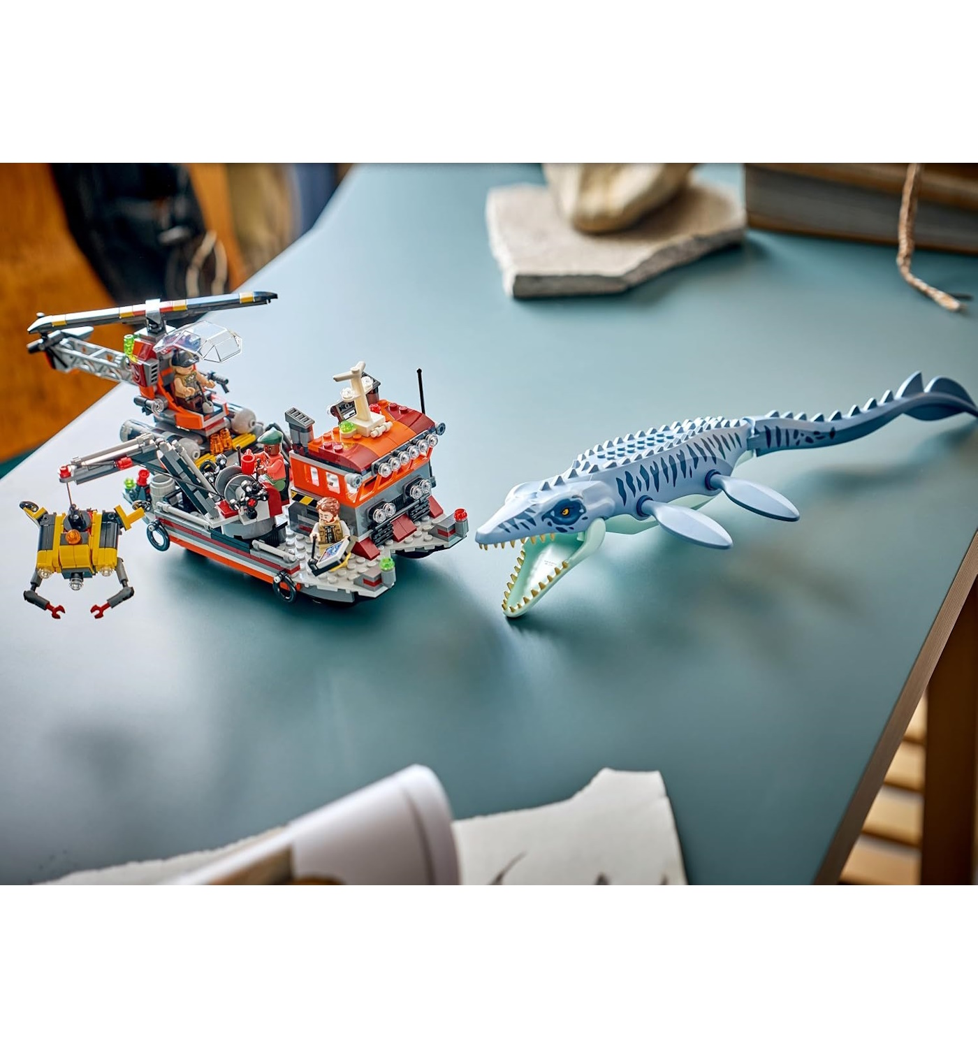 Конструктор LEGO Jurassic World Атака Мозазавра 703 дет. - фото 8