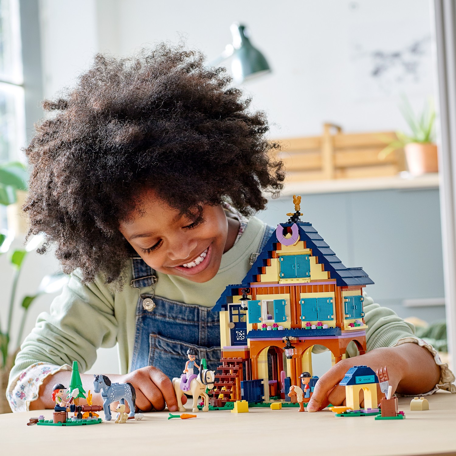 Конструктор LEGO Friends Лесной клуб верховой езды 511 дет. - фото 11