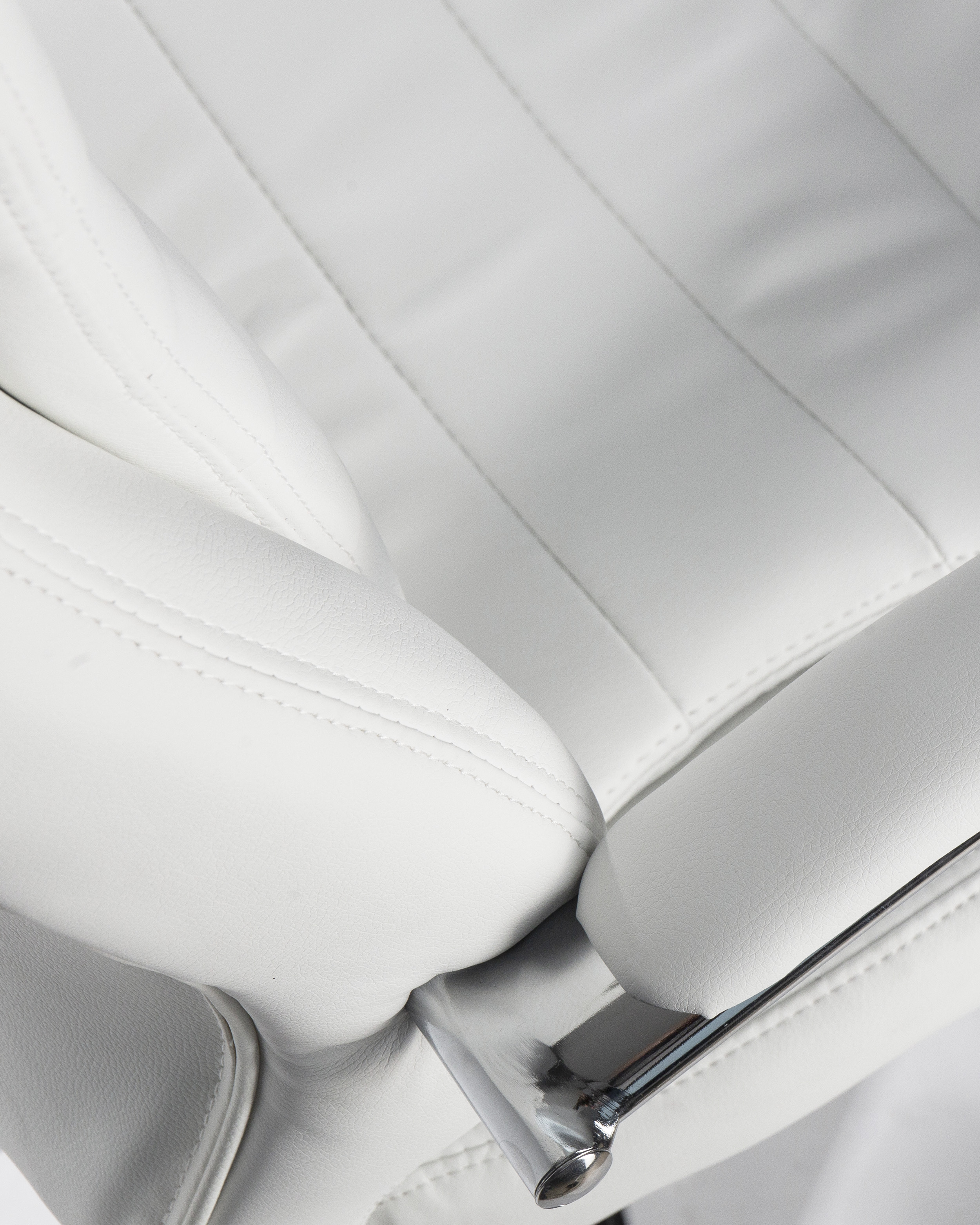 Компьютерное кресло DOBRIN белый - фото 9