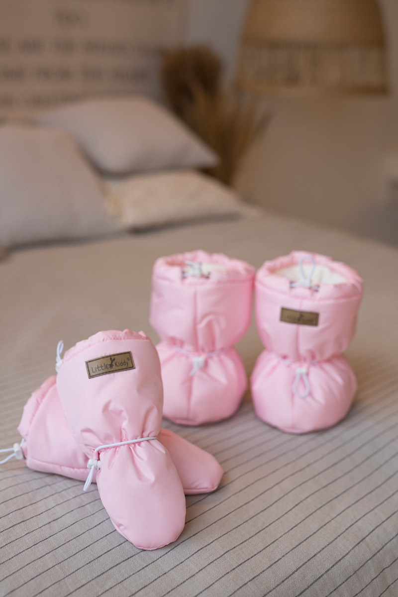 Изображение товара Комплект Little Kiddy: пинетки и варежки для новорожденных зимние