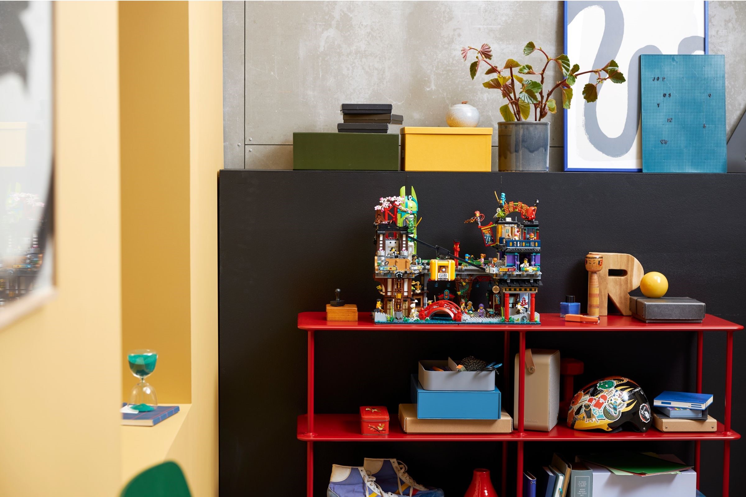 Конструктор LEGO NINJAGO 71799 6163 дет. - фото 4