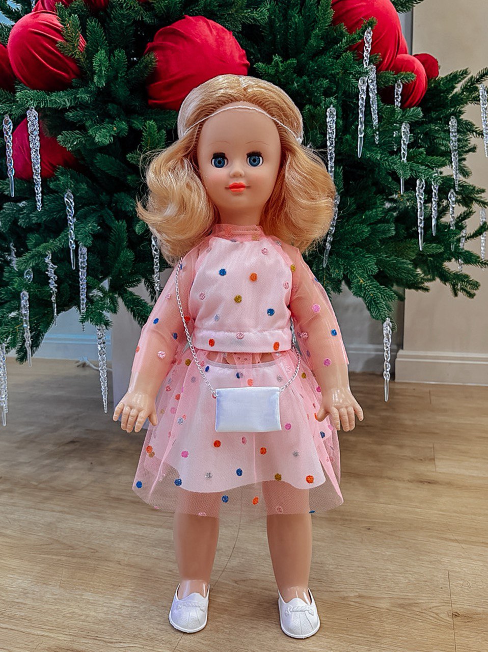 Кукла большая (ростовая) СТРАНА КУКОЛ говорящая, шагающая за руку высота 60 см 20-11.3 - фото 12