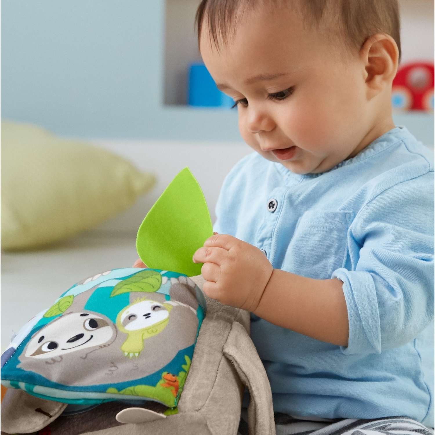 Игрушка Fisher Price Книга обучающая мягкая GJD37 - фото 9