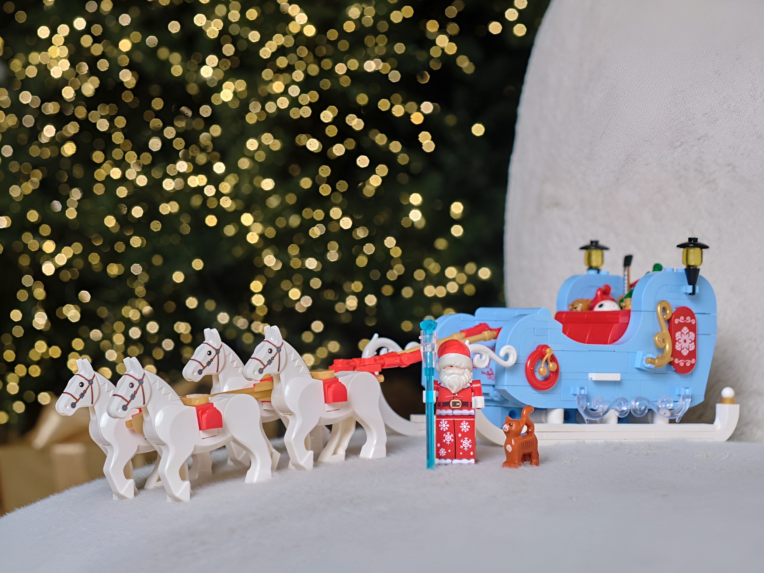 Конструктор brick labs Сани Деда Мороза из мини-блоков 359 дет. - фото 2