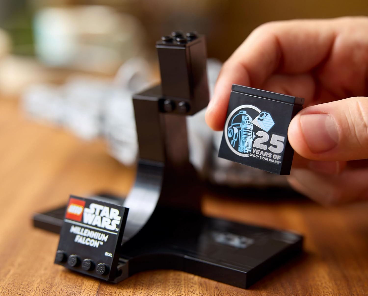 Конструктор LEGO Star Wars Сокол тысячелетия - фото 9