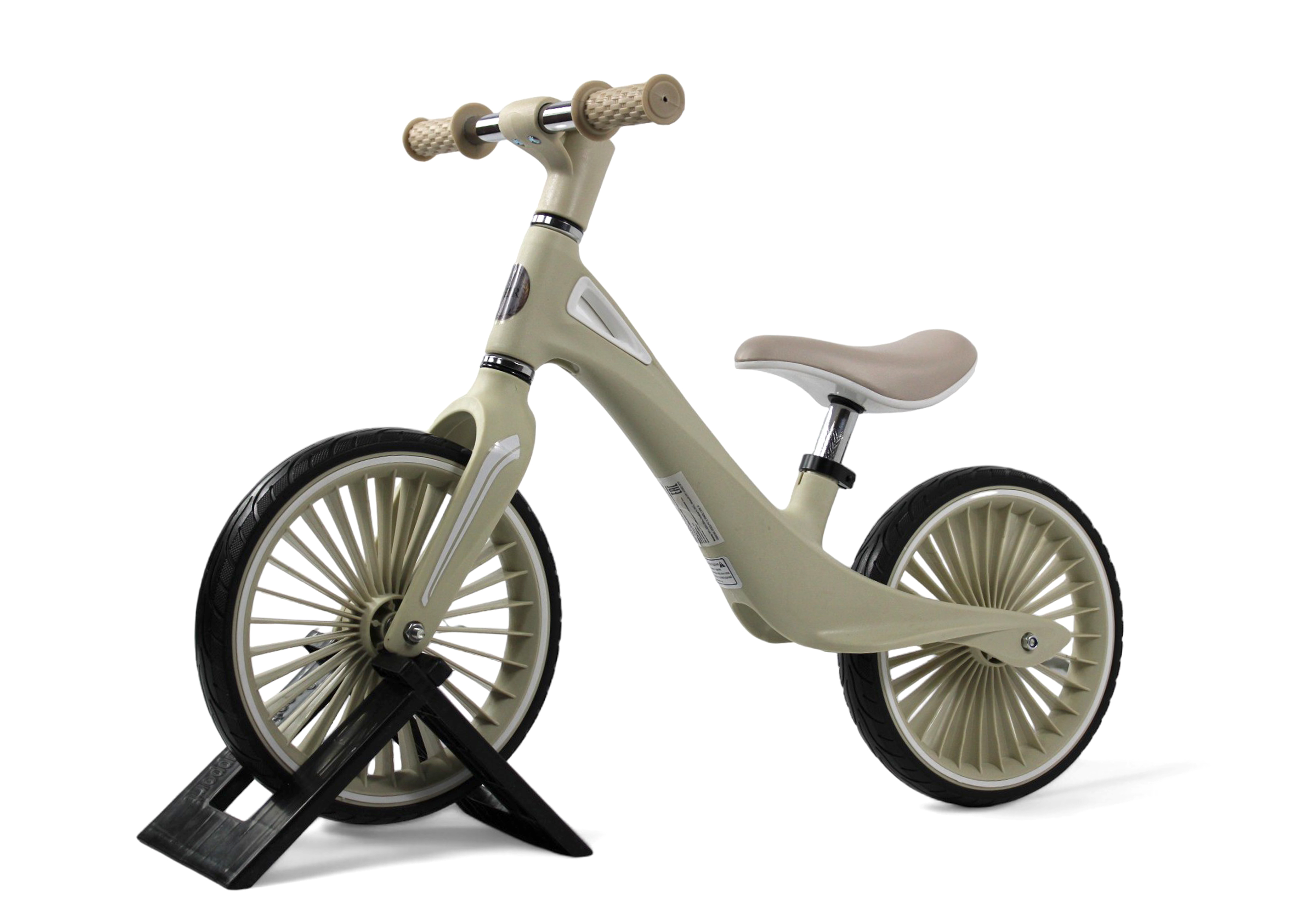 Двухколесный беговел RIVERTOYS 12 дюймов - фото 11