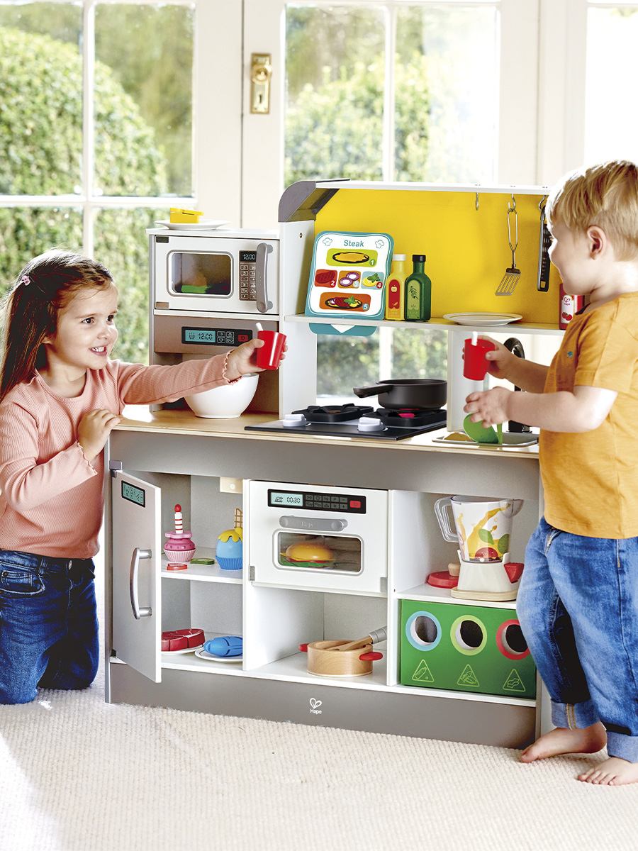 Детская деревянная кухня HAPE Делюкс 5 аксессуаров воздушная фритюрница свет звук E3177_HP - фото 1