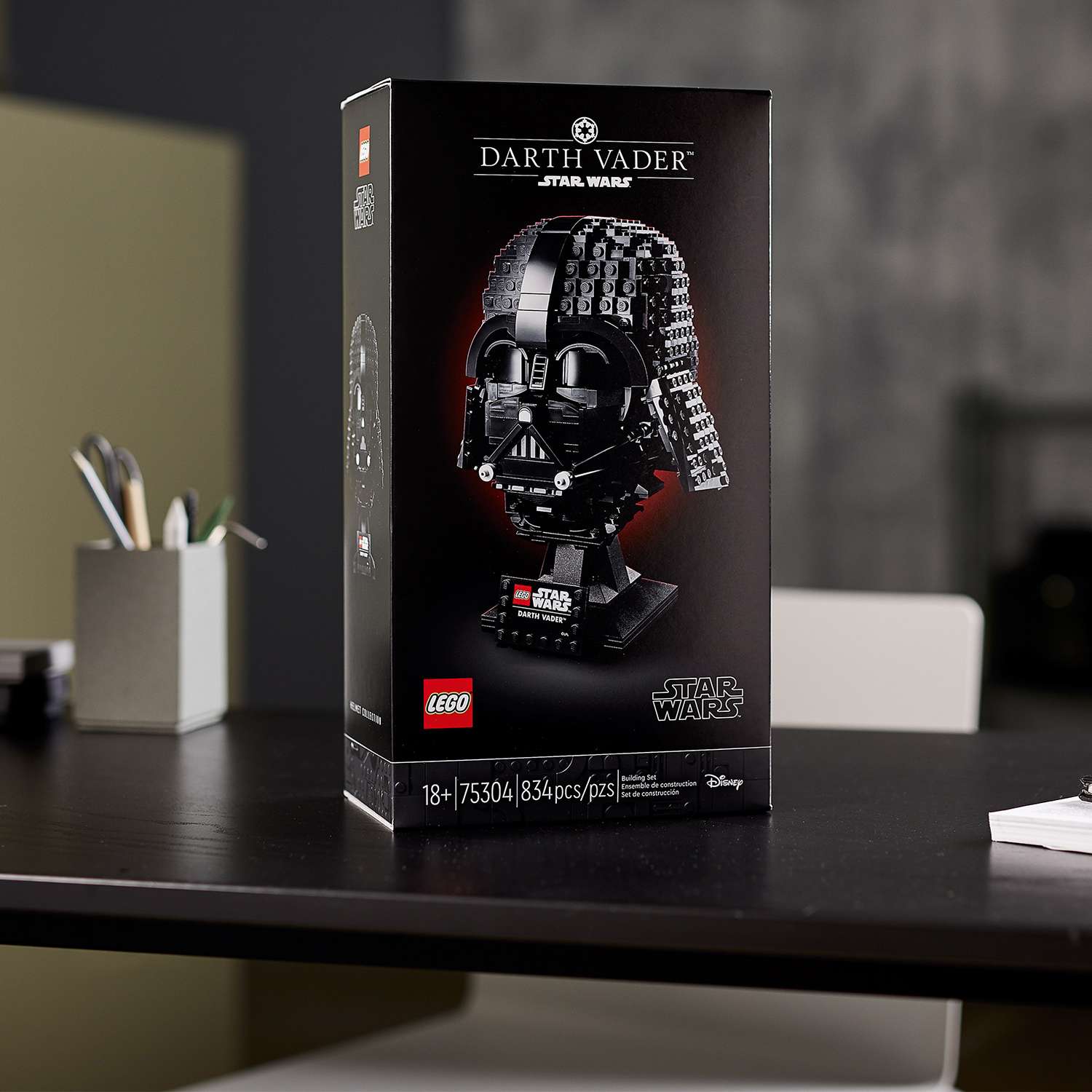 Конструктор LEGO Star Wars Шлем Дарта Вейдера - фото 5